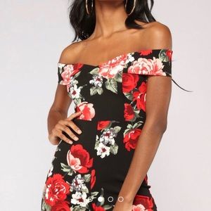 Fashion nova floral jumpsuit new no tags